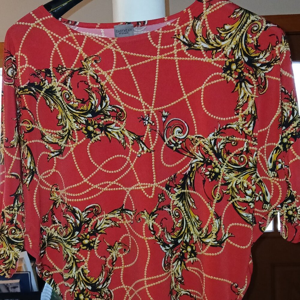 Chicos Sz 0  Blouson Polyester Top- Red and Gold